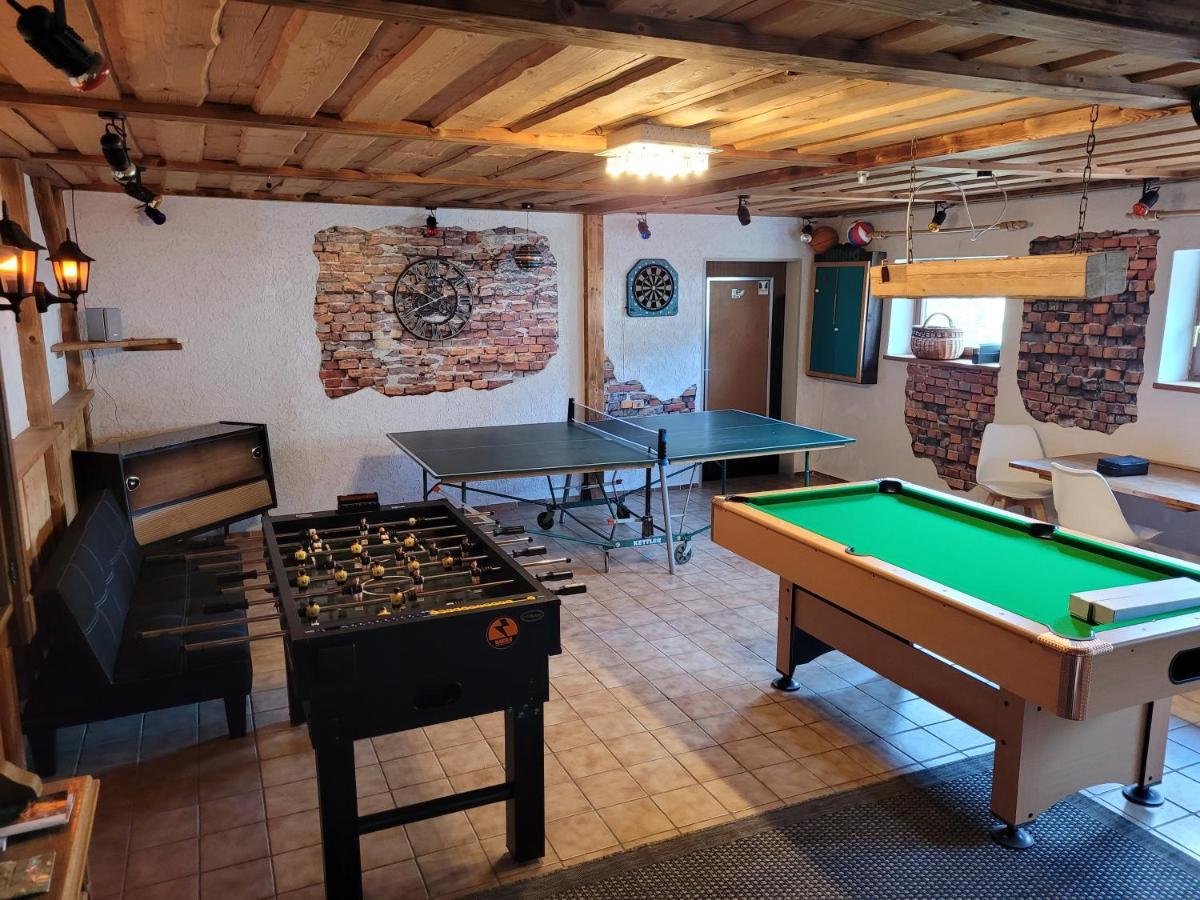 Ruhig Gelegene, Top Moderne Ferienwohnung - Hot Tub Und Sauna Gegen Aufpreis Neuhaus an Der Eger Ngoại thất bức ảnh