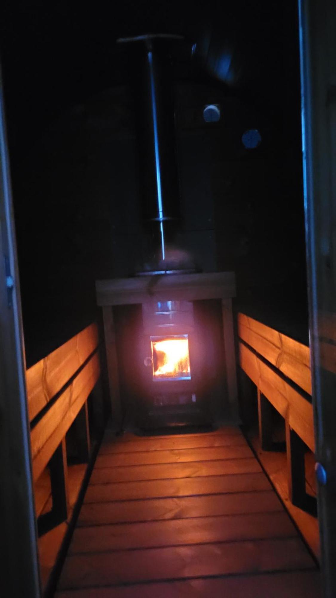 Ruhig Gelegene, Top Moderne Ferienwohnung - Hot Tub Und Sauna Gegen Aufpreis Neuhaus an Der Eger Ngoại thất bức ảnh